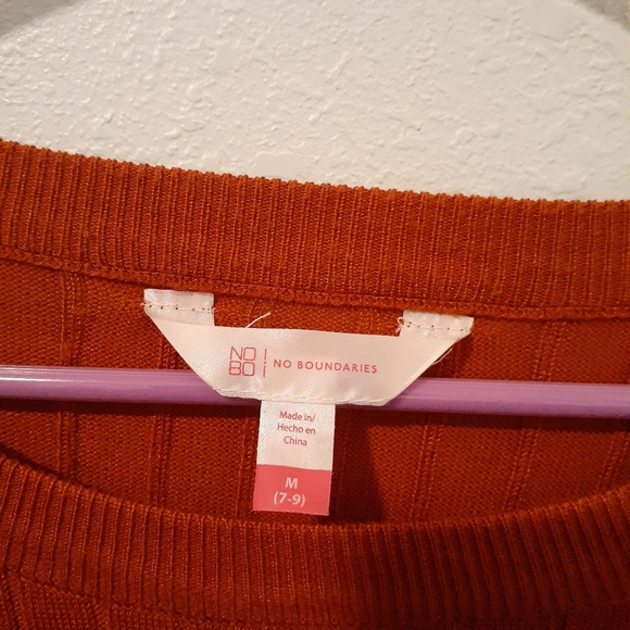 Long sleeve top - Picture 3 of 3